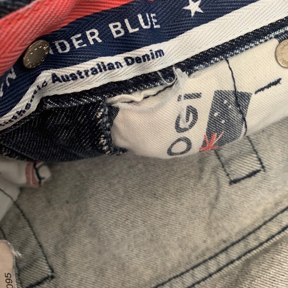 Vintage Coogi Jean Shorts, size 0 - Picture 5 of 7